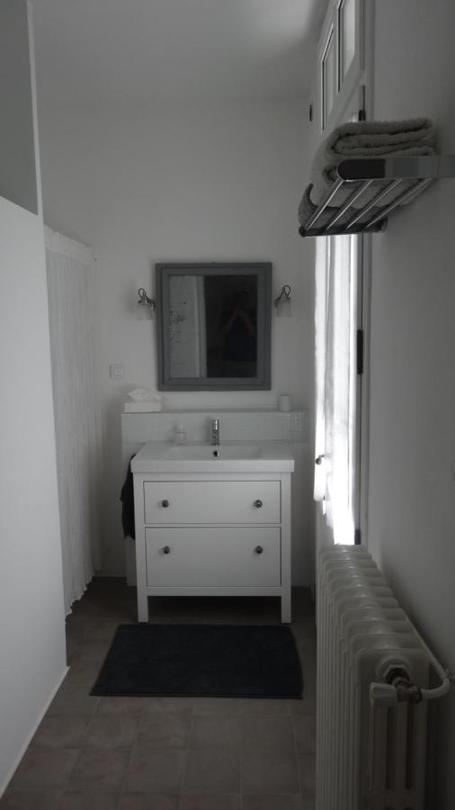 נים Chambre Cote Jardin מראה חיצוני תמונה